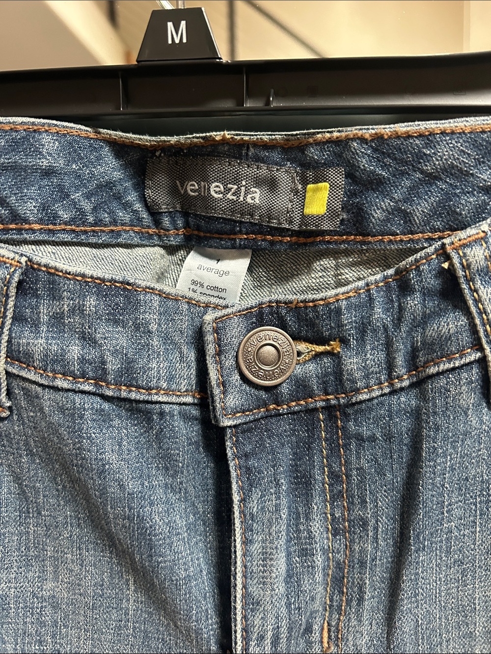 Venezia Straight-Leg Jeans in Blue Wash - Picture 2 of 4